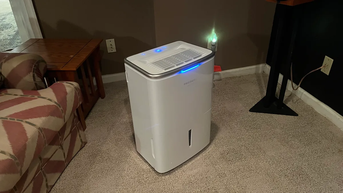 Frigidaire dehumidifier not turning on